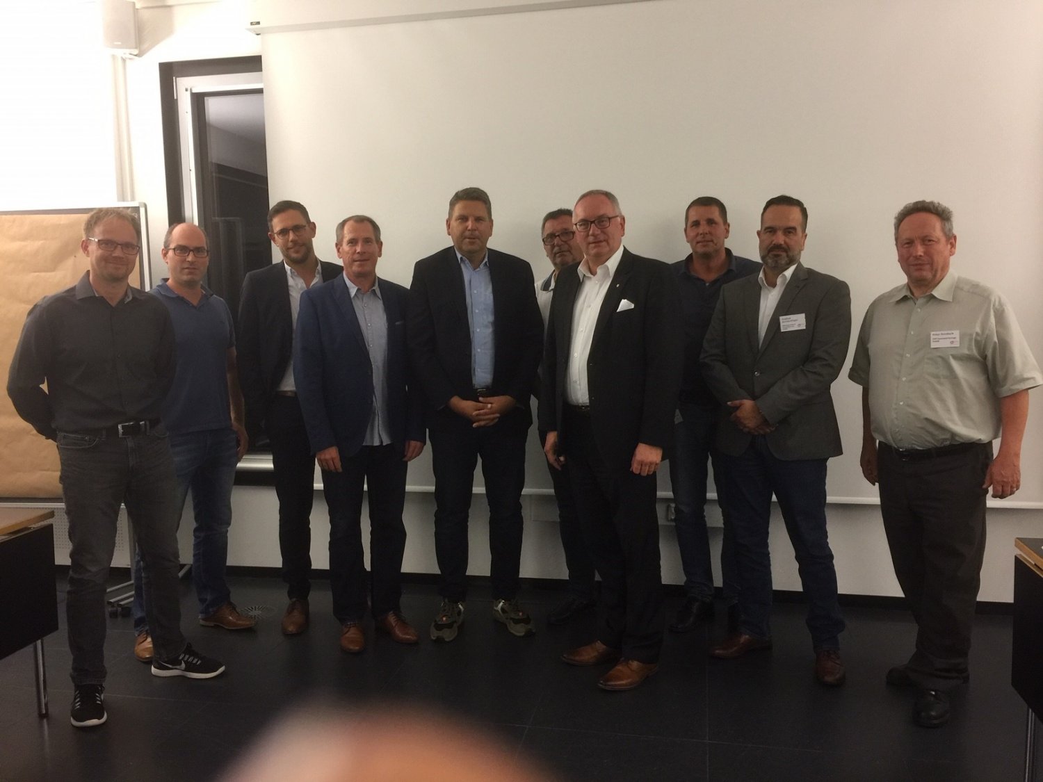 Die Gründungsmitglieder von links: Andreas Janka, Christian Romeis, Ralph Göbel, Jochen Grossmann, Axel Ebbecke, Günter Höhn, Michael Graf, Jochen Werner, Stephan Harnischfeger, Oskar Dernbach.