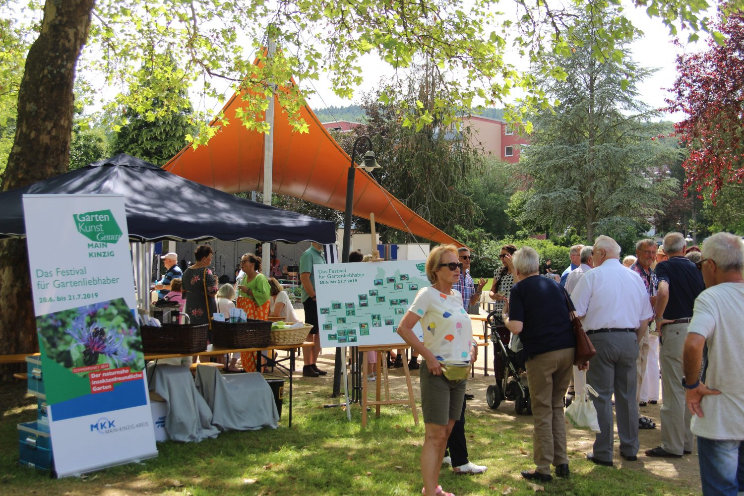 Musikalisches Gartenpicknick in Bad Soden-Salmünster.