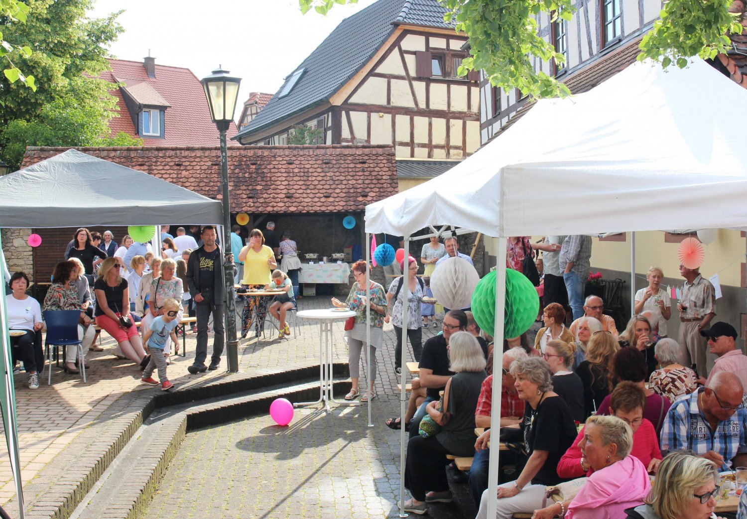 Sommerfest zum 30. Jubiläum des Rodenbacher Medientreffs.