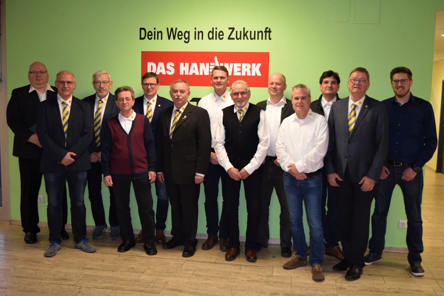 Von links nach rechts: Martin Centner, Mike Lorenz, Heinz Reiß, Dieter Melk, Markus Gerth, Walter Ebert, Timo Wernz, Wolfgang Gerth, Christian Seib, Andreas Wagner, Wolfgang Buck, Manfred Köhler und Tobias Knaak.
