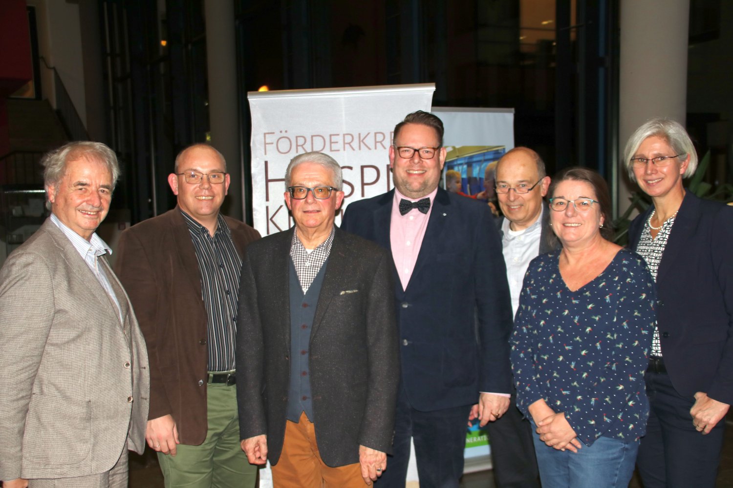 Der neue Vorstand (von links): Rolf Heggen, Oliver Kauer-Berk, Eugen Glöckner, Frank Hieret, Klaus Balzer, Anne Krukewitt und Claudia Schaal