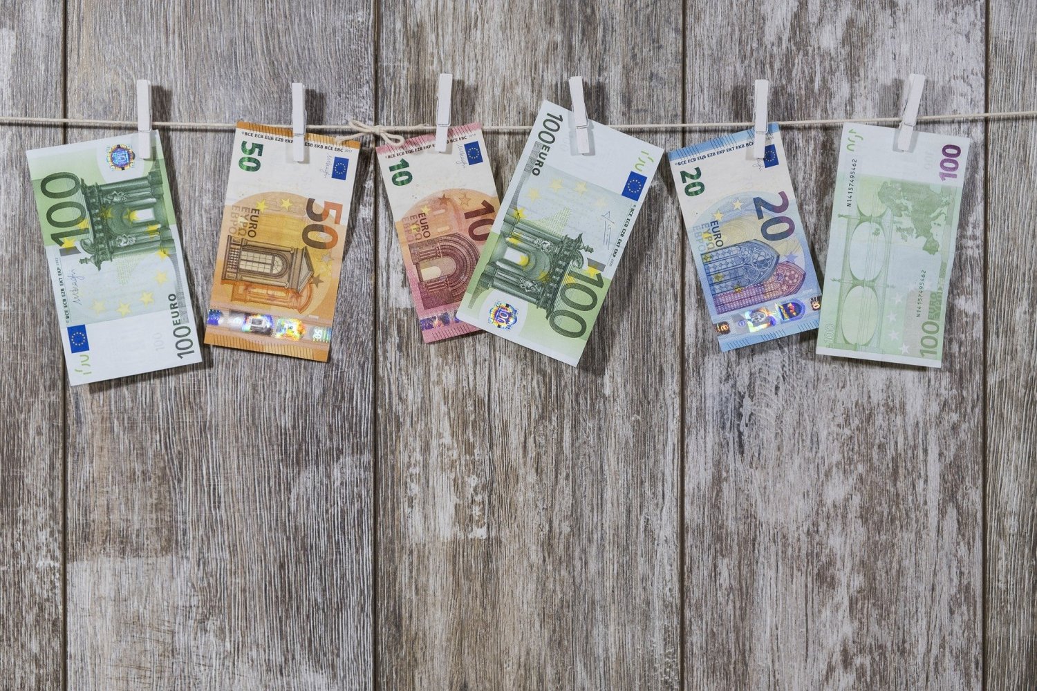 Landrat kündigt Maßnahmen an, um Auswirkungen der Corona-Pandemie abzufedern: Gratwanderung zwischen Rotstift und Fortsetzung der Investitionen in Infrastruktur