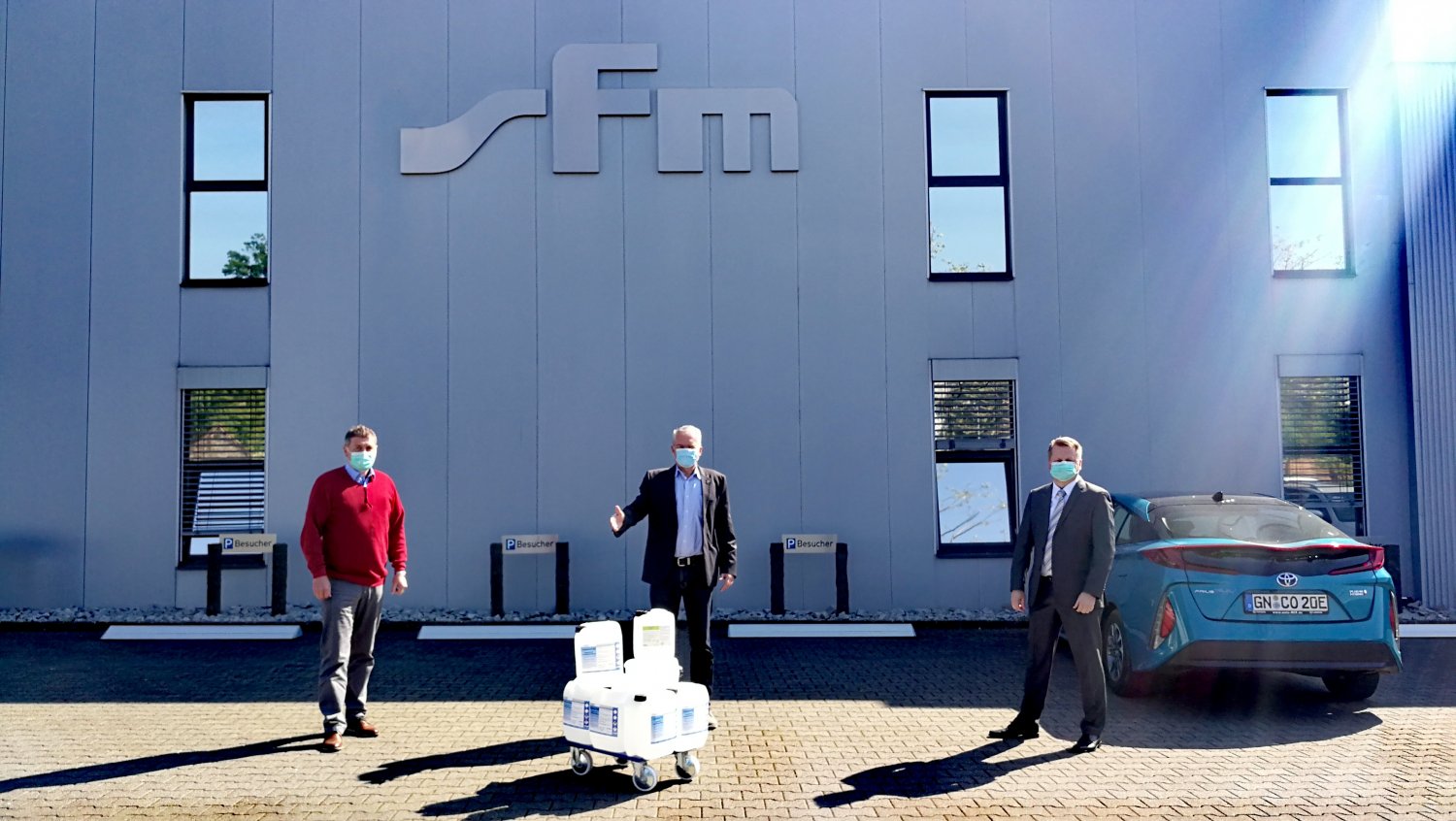 Von links: sfm-Betriebsleiter Siegfried Schäfer, Bürgermeister Andreas Weiher, Geschäftsführer Ralf Blomeyer.