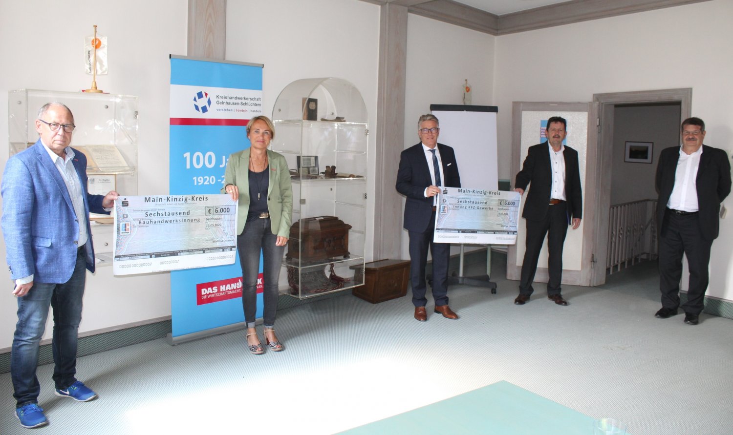 Walter Dreßbach und Winfried Ottmann (von rechts) baten in den Räumen der Kreishandwerkerschaft bei Joachim Wagner, Esther Hummel und Klaus Zeller darum, bei der Ausbildung nicht nachzulassen.
