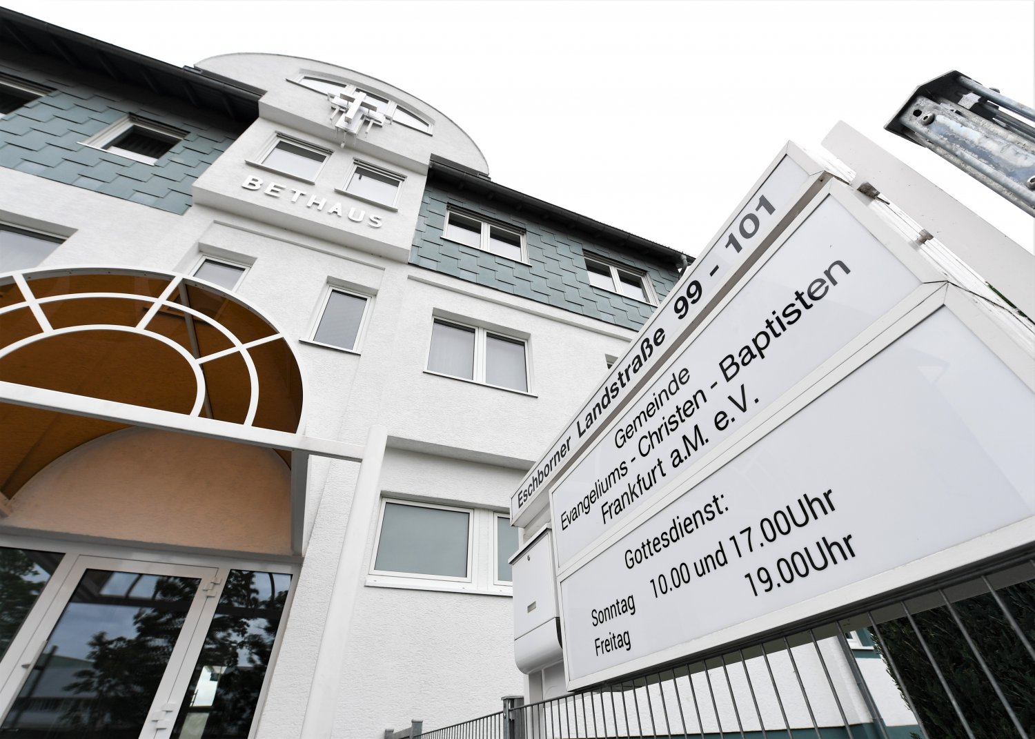 Nach einem Gottesdienst in der Kirchengemeinde vor gut zwei Wochen sind mehr als 100 Menschen mit dem Coronavirus infiziert.