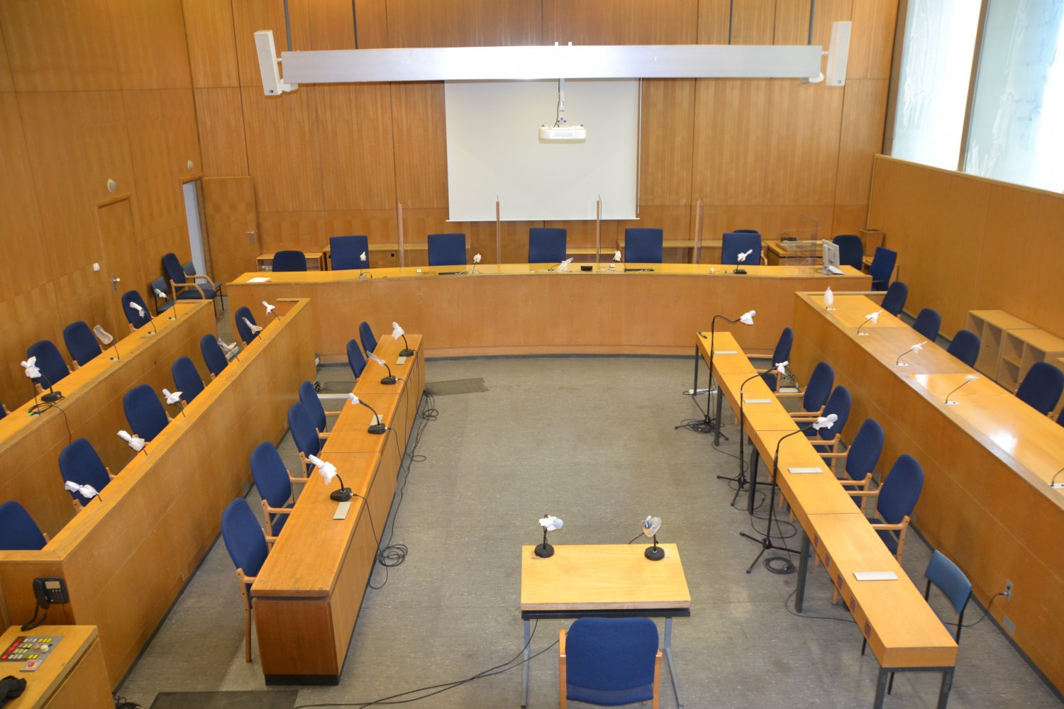 Saal 165 C: Hier spielt sich der Prozess ab