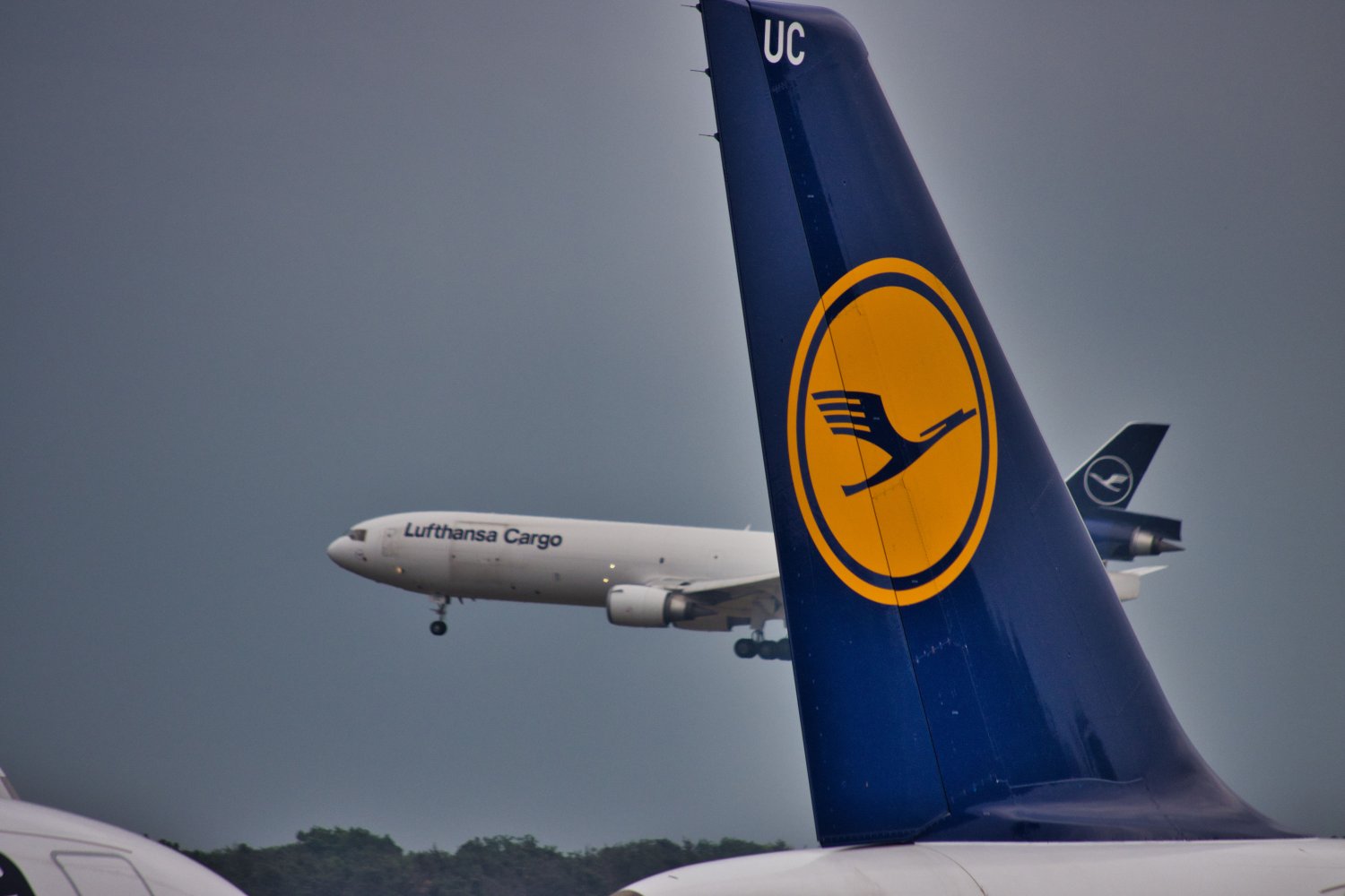 Vor allem Frachtflugzeuge starten und landen in Frankfurt am Main
