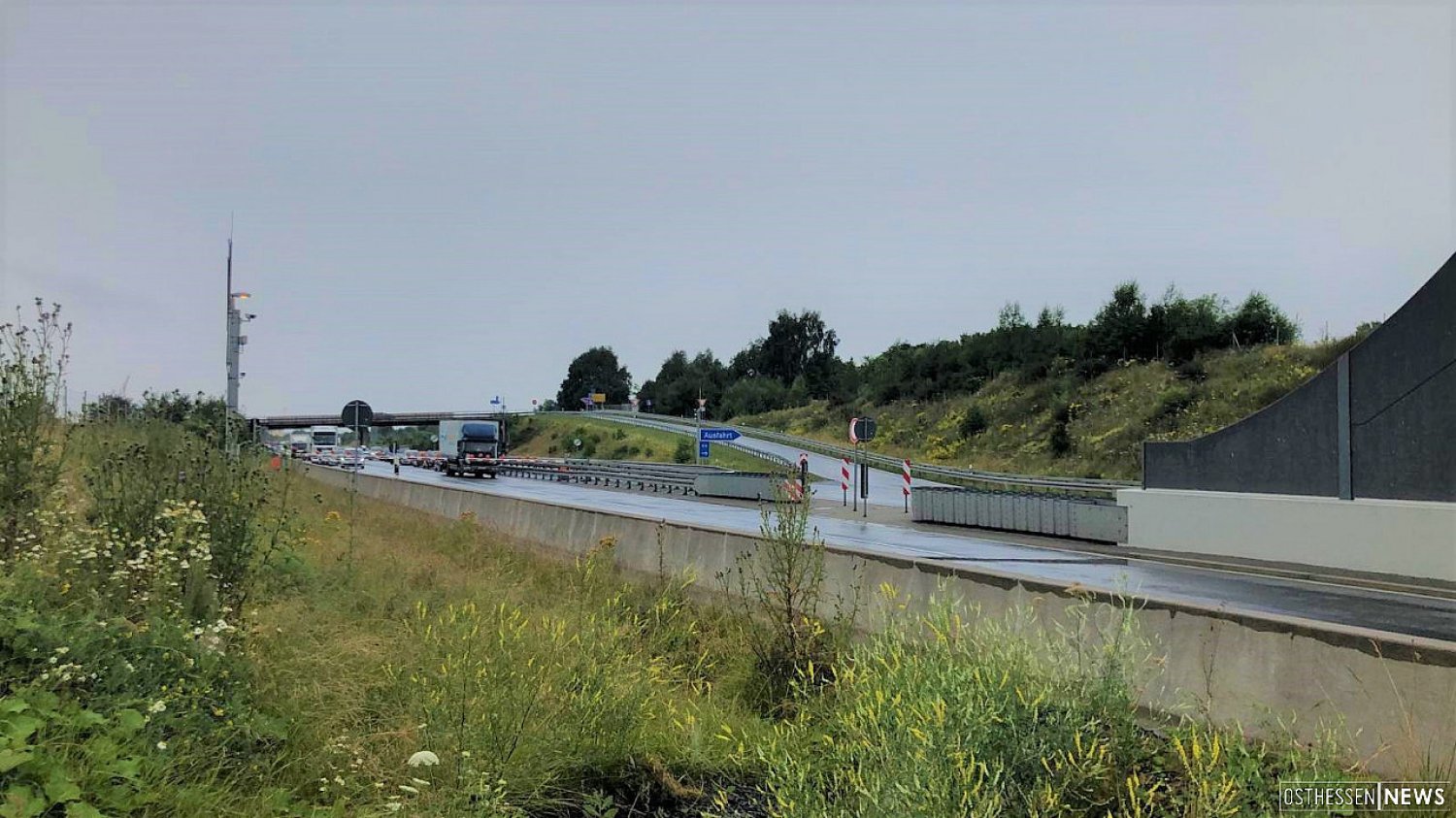 Vollsperrung auf der A 66 bei Neuhof