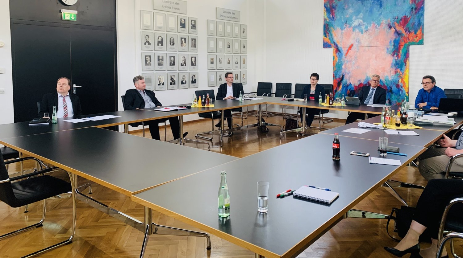Der Lenkungskreis in der Beratungsphase.