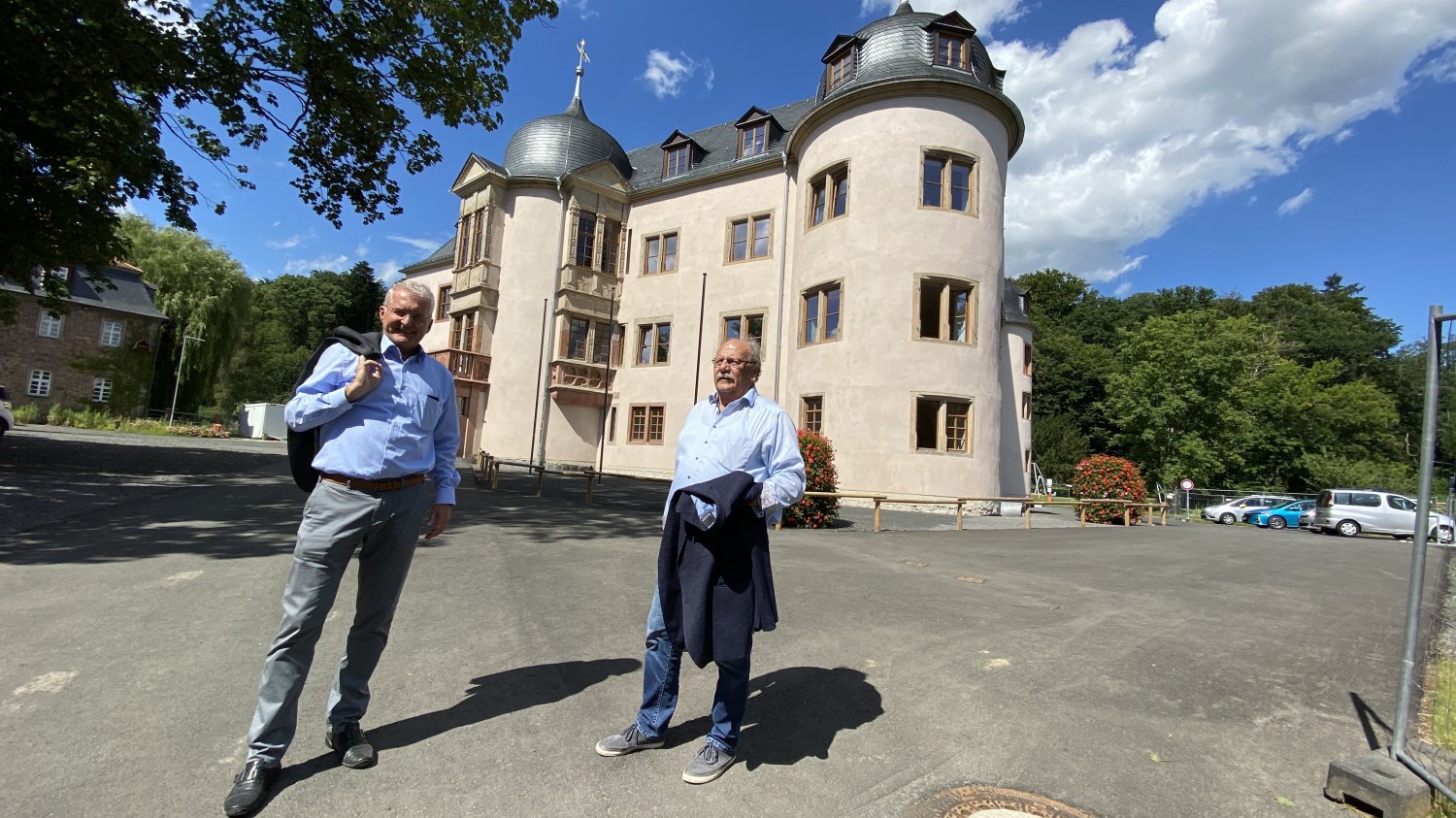 Von links: Bürgermeister Andreas Weiher und der Landtagsabgeordnete Heinz Lotz.