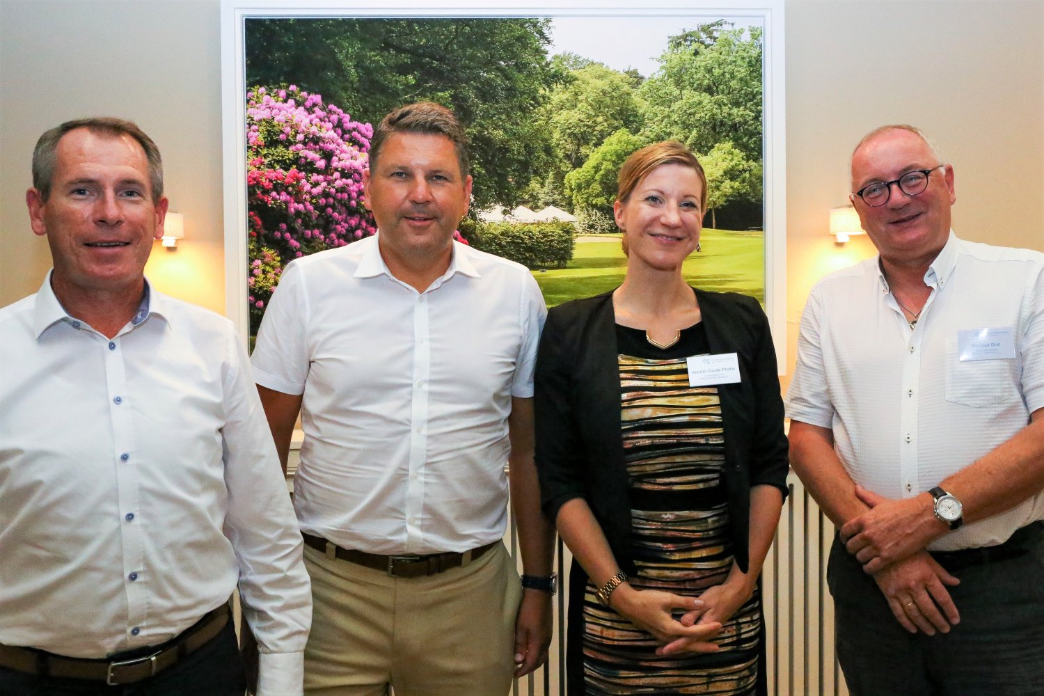 Der Vorstand um Jochen Großmann (links), Axel Ebbecke (Zweiter von links) und Michael Graf (rechts) mit Geschäftsführerin Kerstin Cieslik-Pfeifer will jetzt Fahrt aufnehmen und neue Mitglieder gewinnen.