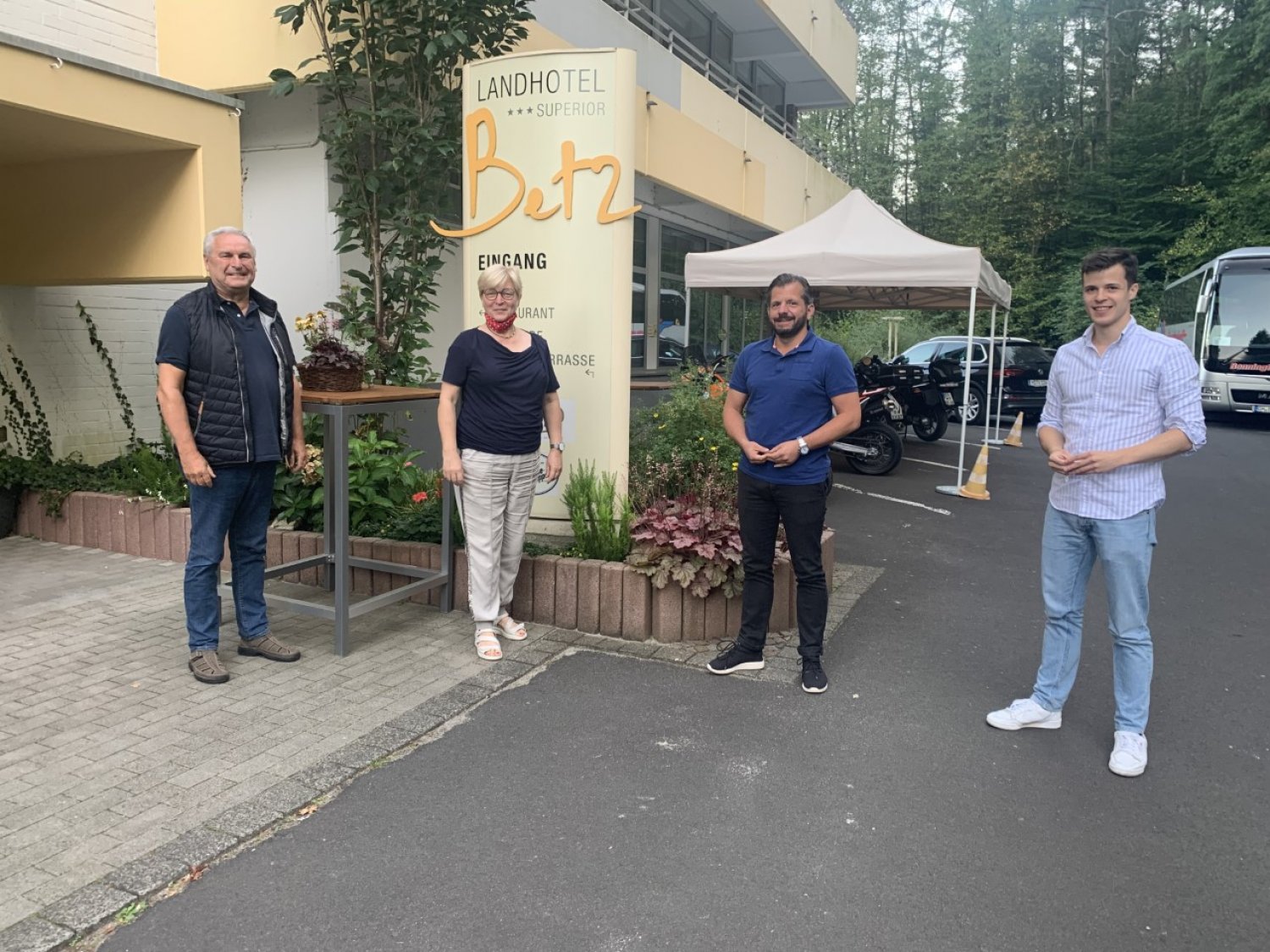 Im Bild: Hartwin Noll, Marion Betz Berthold, Jürgen Franz und Johannes Wiegelmann