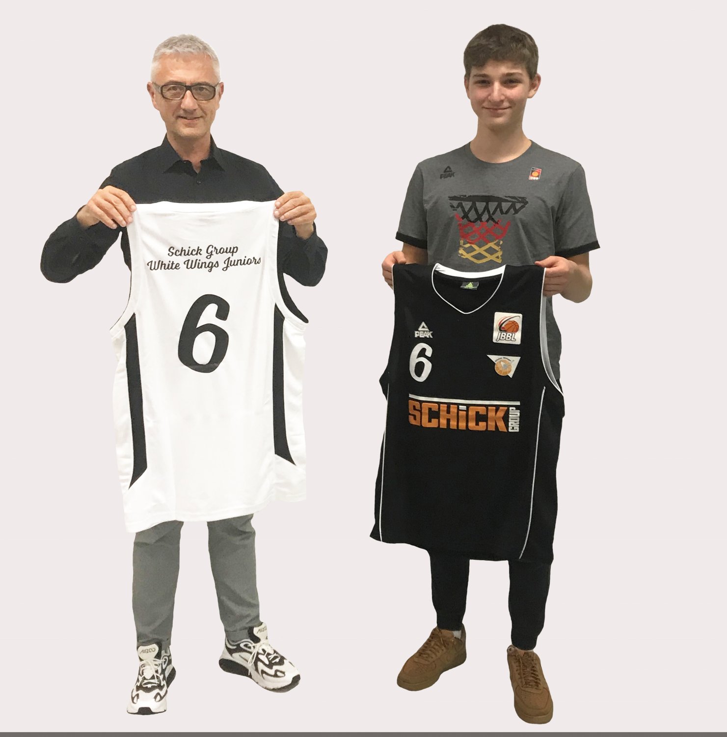 Edgar Endres Prokurist Schick Group & Tom Arkan Spieler JBBL Mannschaft