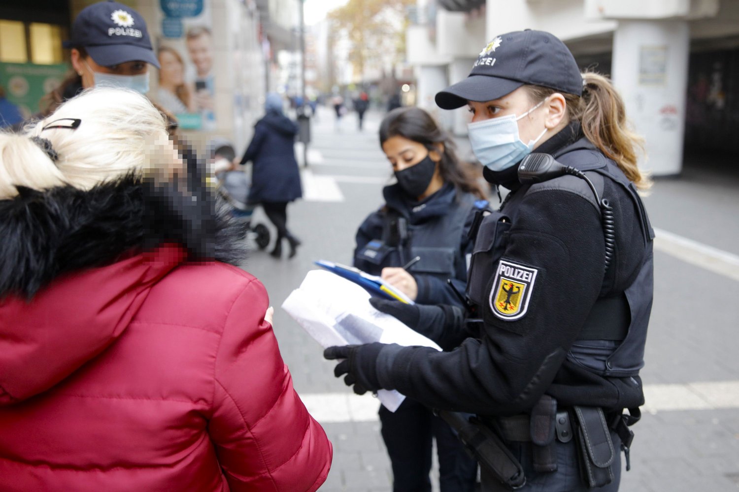Die Bundespolizei kontrolliert die Maskenpflicht in Offenbach