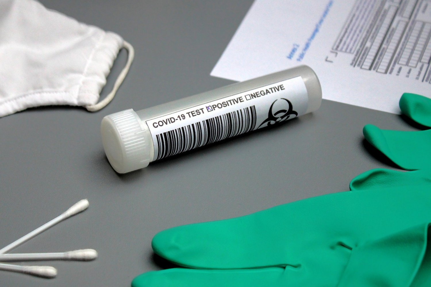 Die HNO-Gemeinschaftspraxis am Klinikum Hanau bietet, ebenso wie verschiedene niedergelassene Ärzte, Schnelltests auf das Coronavirus SARS-CoV-2 an.