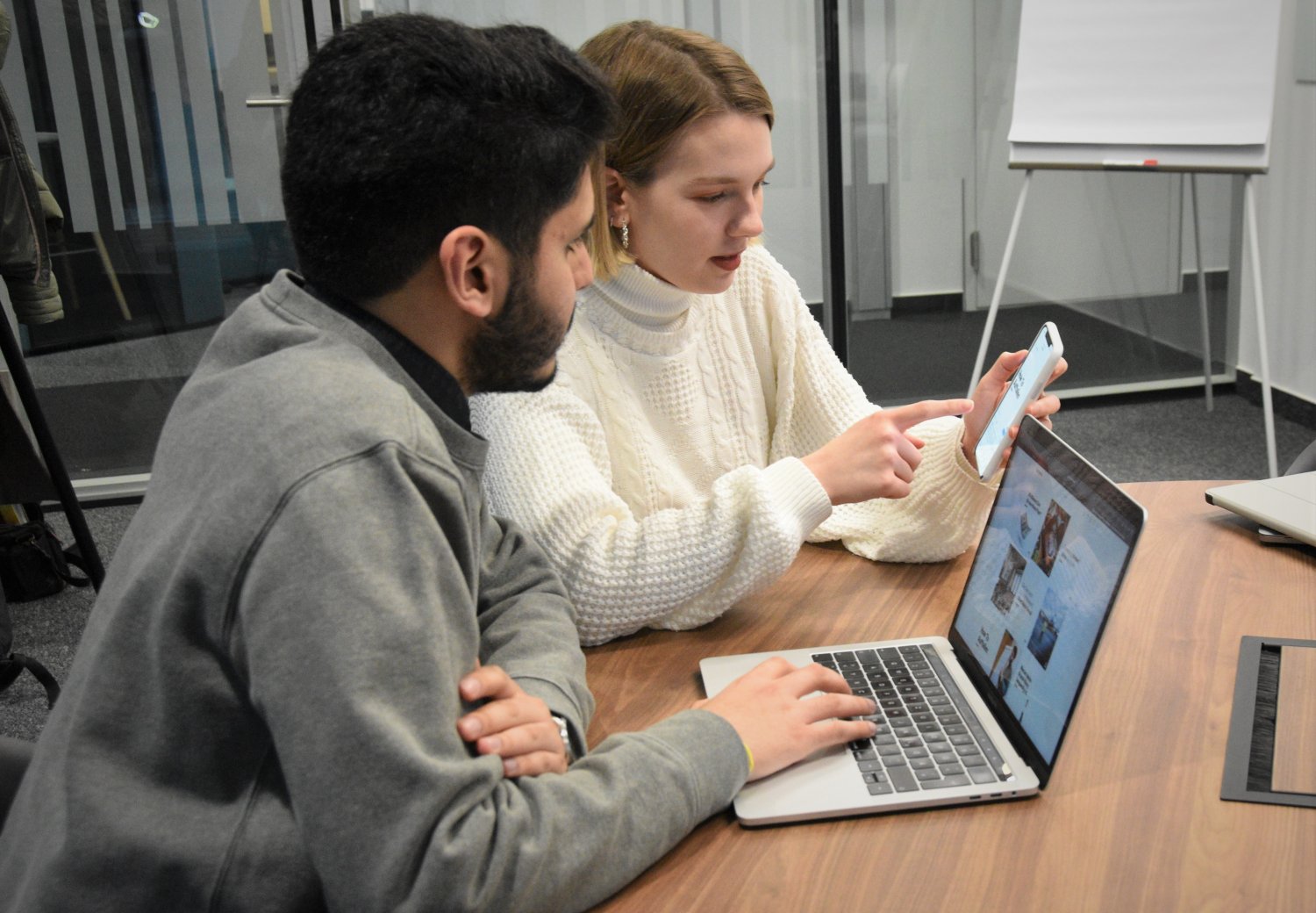 Die Social Media Agentur Klar berät Unternehmen im Umgang mit den Sozialen Netzwerken und erstellt Contentpläne.