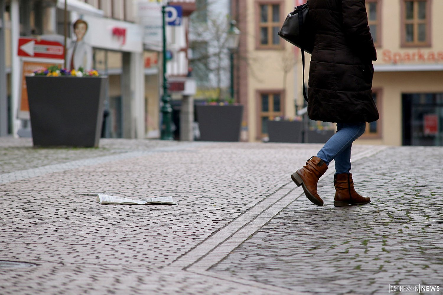 Innenstädte wie leergefegt: Kommt der harte Lockdown schon am Mittwoch?