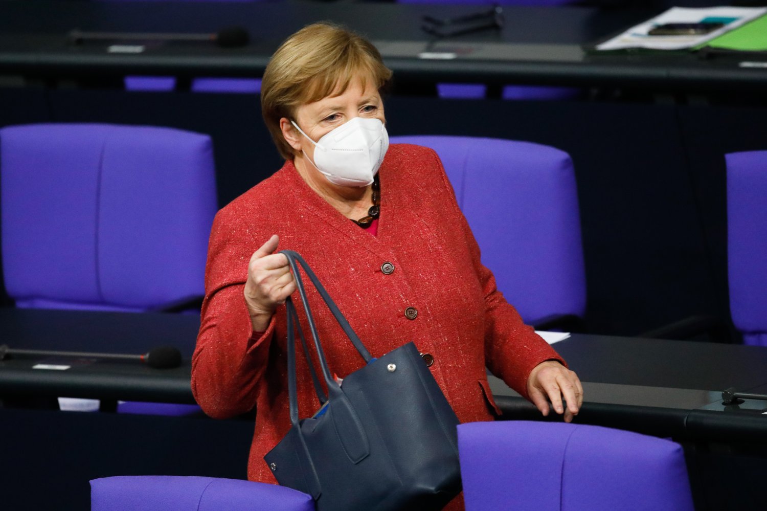 Bundeskanzlerin Angela Merkel fordert einen umgehenden Lockdown in Deutschland