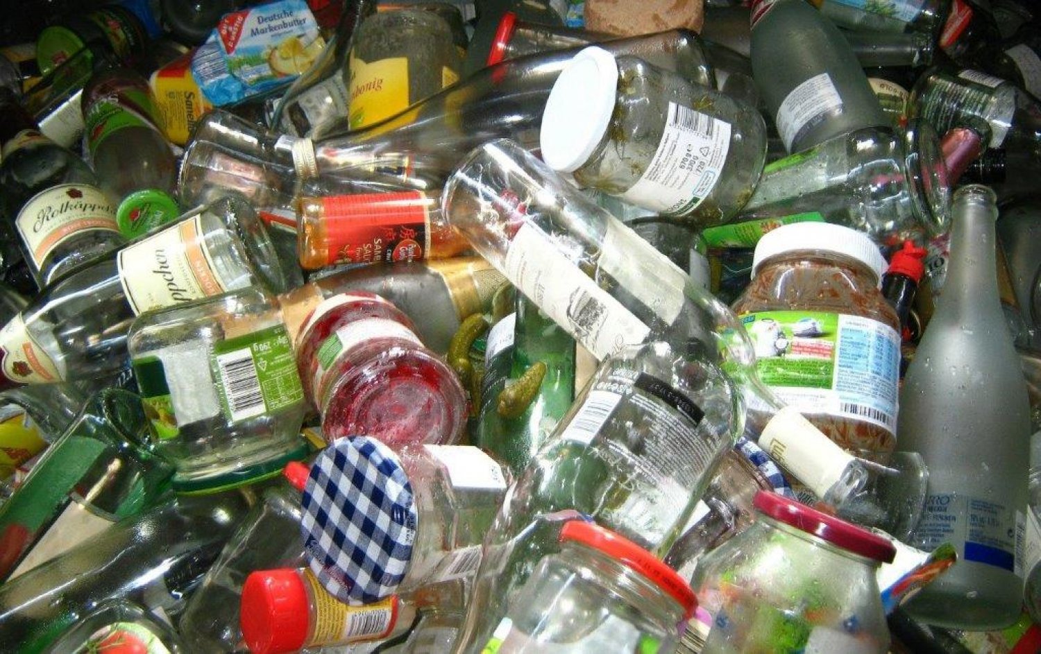 Ab 2021 ist ein neues Unternehmen für die Entsorgung von Altglas im Maintaler Stadtgebiet zuständig.