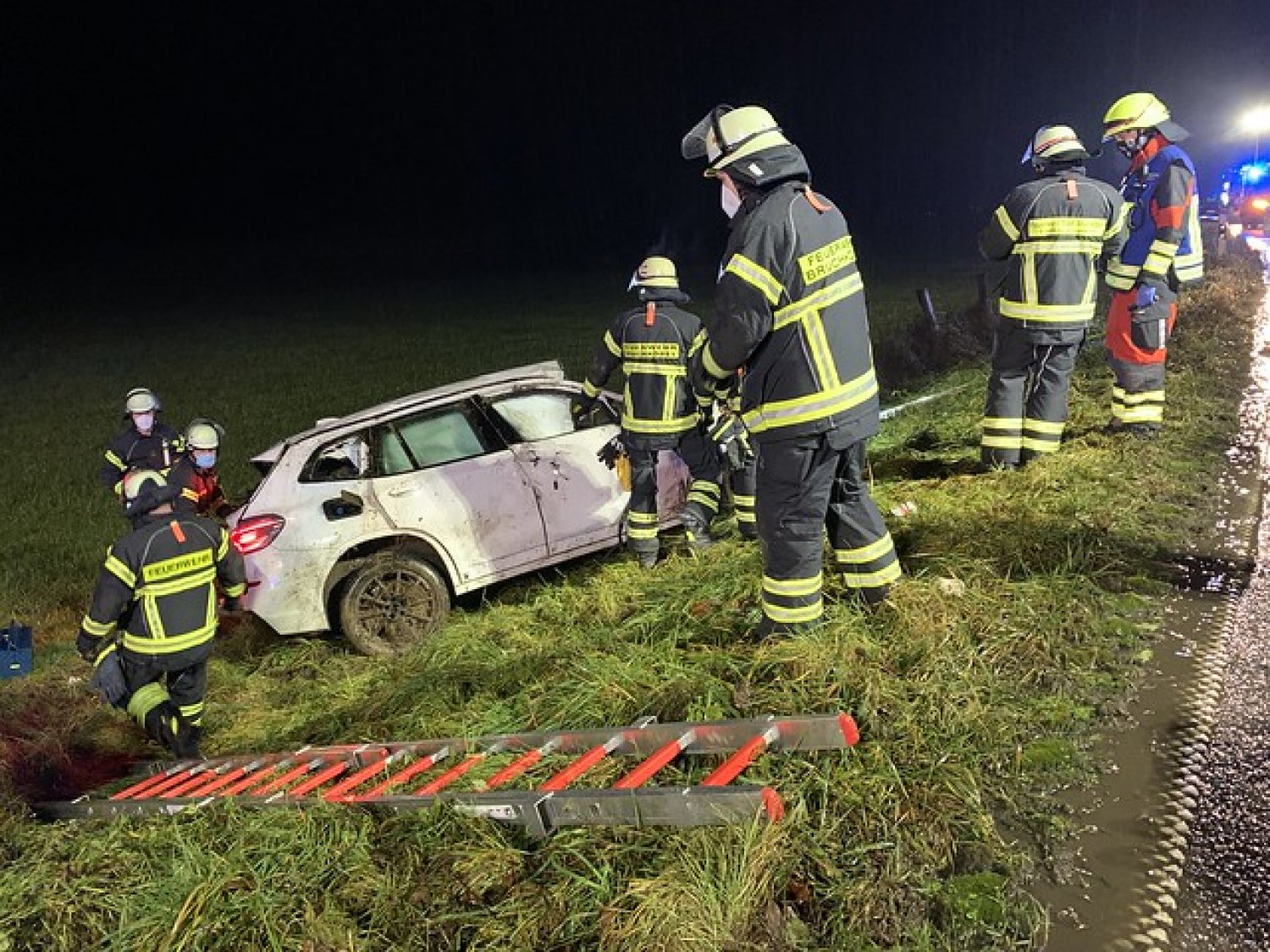 Schwerer Unfall auf der Landstraße bei Oberissigheim