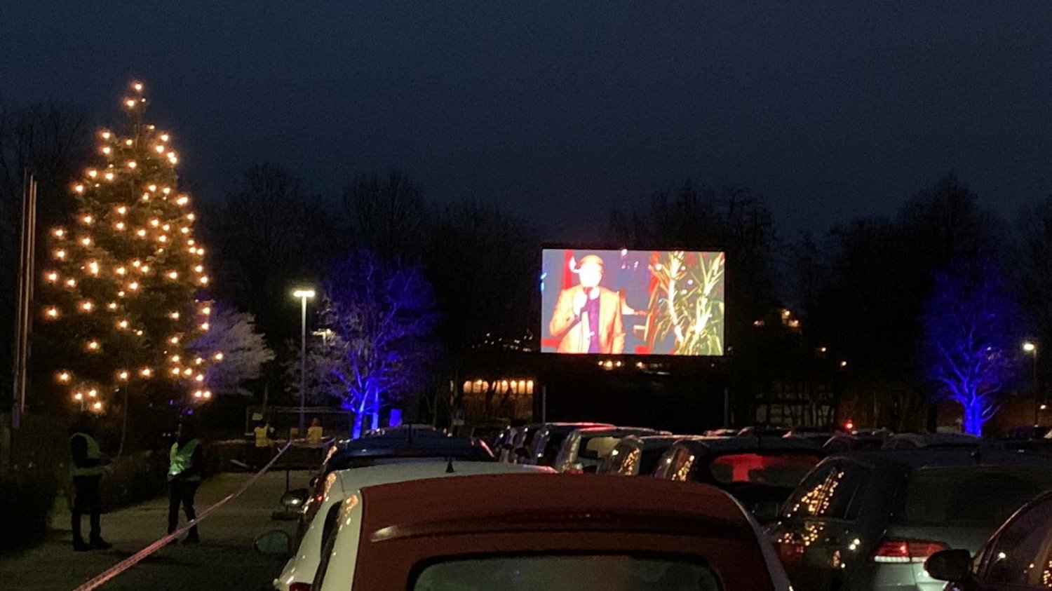 Begeisterte Zustimmung fand das weihnachtliche Autokino-Angebot