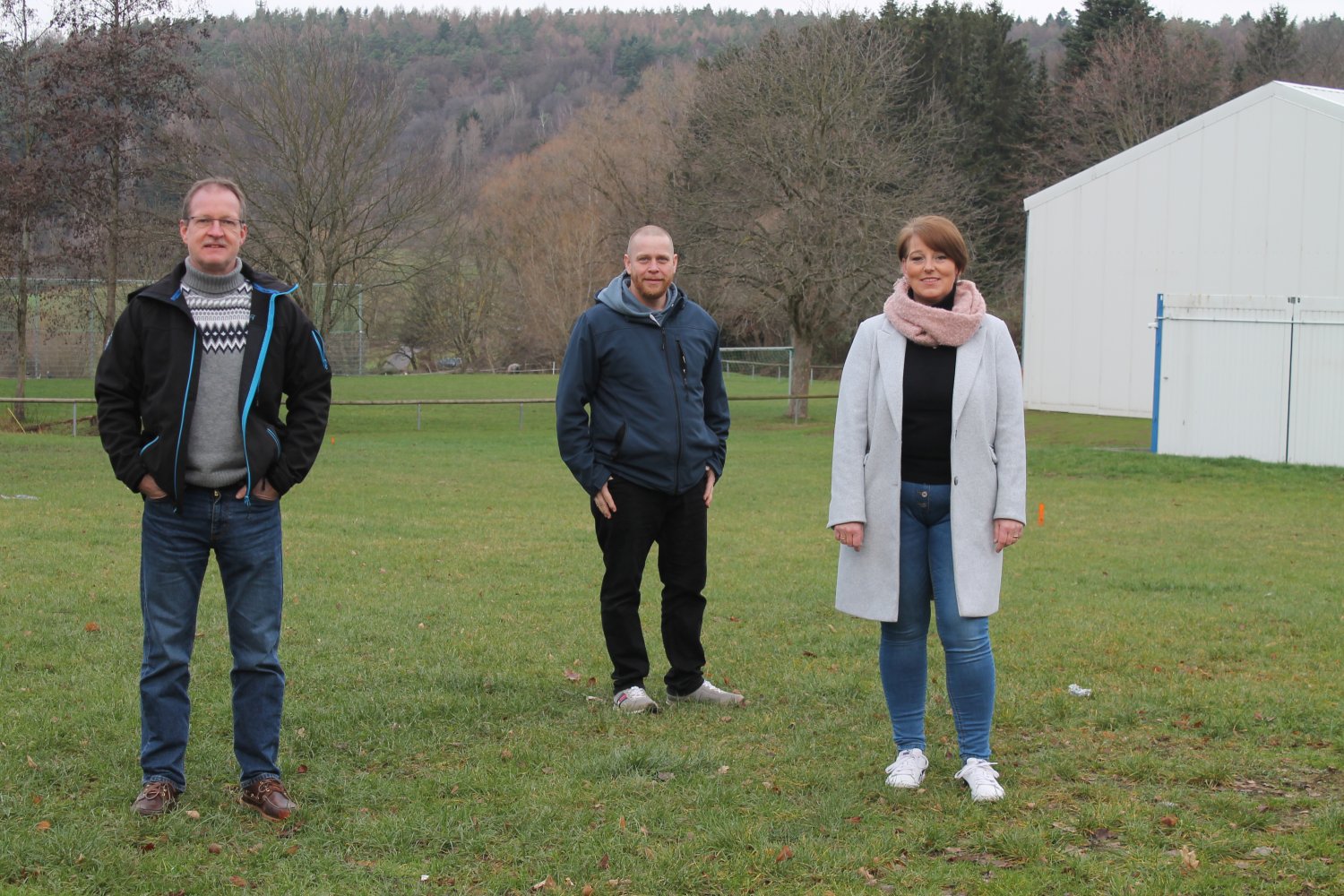 Von links: Jürgen Röscher, Ruben Hundhausen und Ellen Heyer