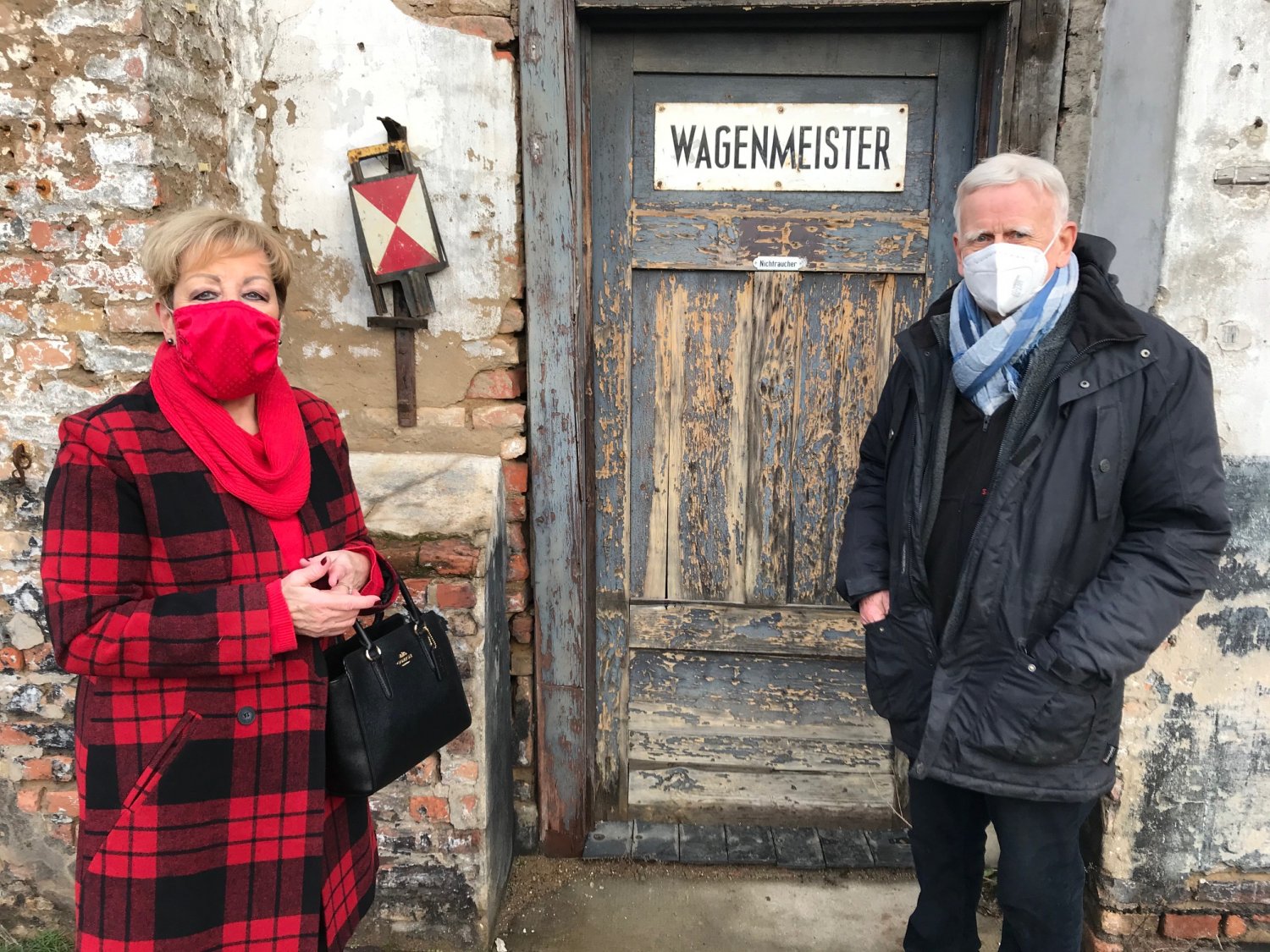 Stadtverordnetenvorsteherin Beate Funck und Dr. Klaus Kröger,