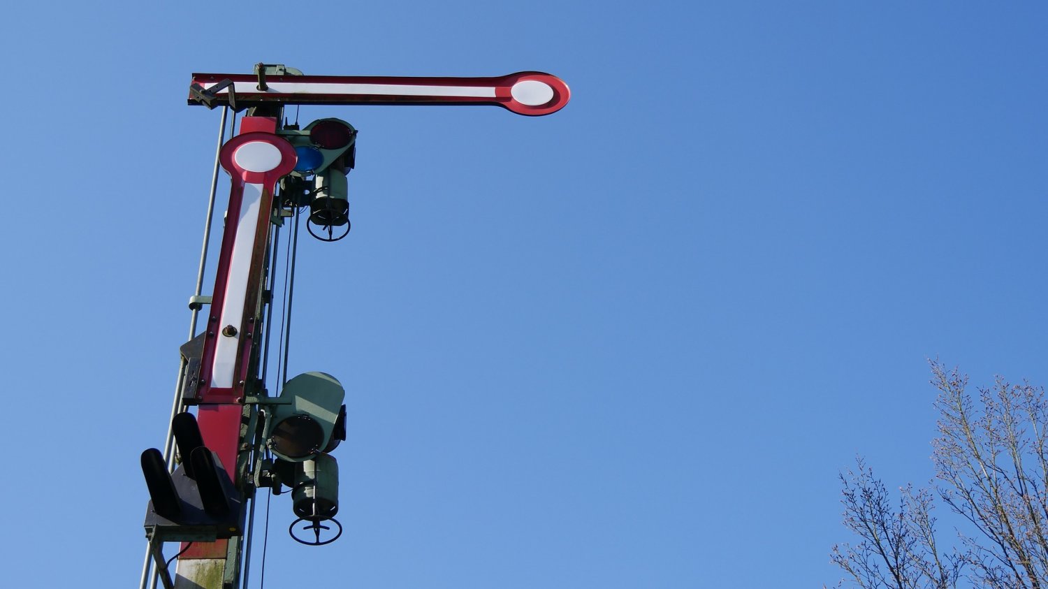 Anwohner müssen mit Lärm rechnen nahe der Bahngleisen.