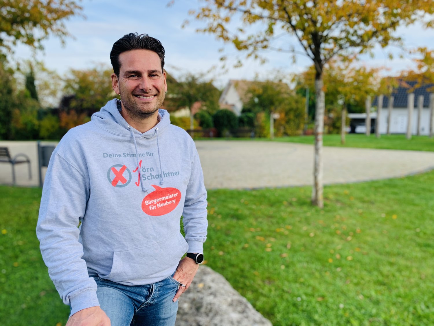 Jörn Schachtner möchte Bürgermeister in seiner Heimatgemeinde Neuberg werden.