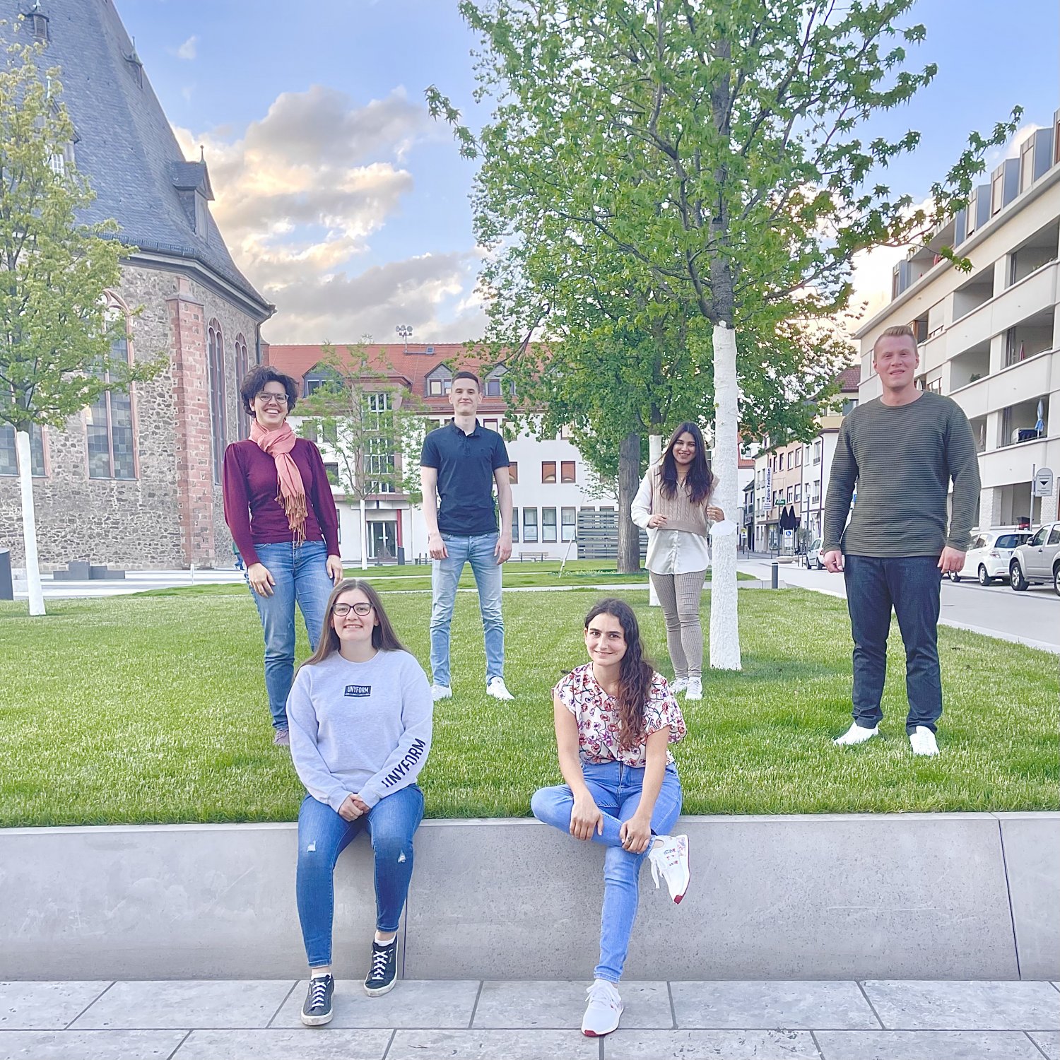 (v.l.): Celine Bousonville (Vorstandssprecherin), Emma Kurz, Tim Koczkowiak, Jessica Schmidt, Mahwish Iftikhar, Jakob Mähler (Vorstandssprecher).