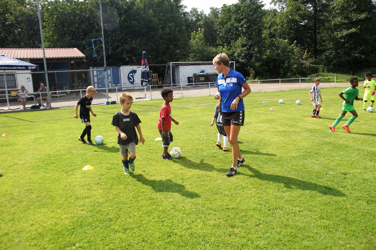 Ein komplettes Wochenende plante das Team, um verschiedene Trainingssituationen und -inhalte anzubieten.