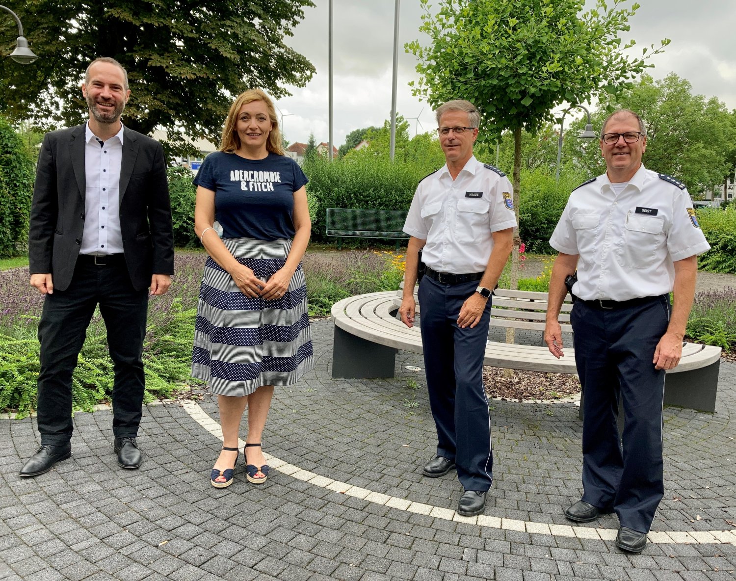 Bürgermeister Andreas Bär, Ordnungsamtsleiterin Alexandra Nolte, Erster Polizeihauptkommisar Rainer Kraus und Erster Polizeihauptkommisar Frank Geist.