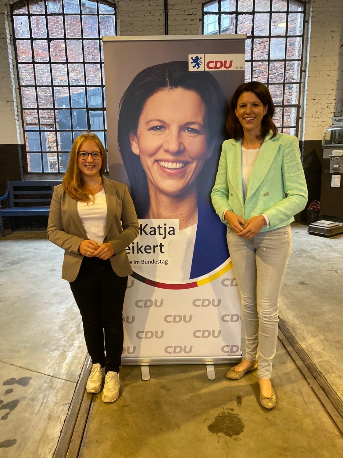 Celina Brasch mit MdB Dr. Katja Leikert (CDU) 