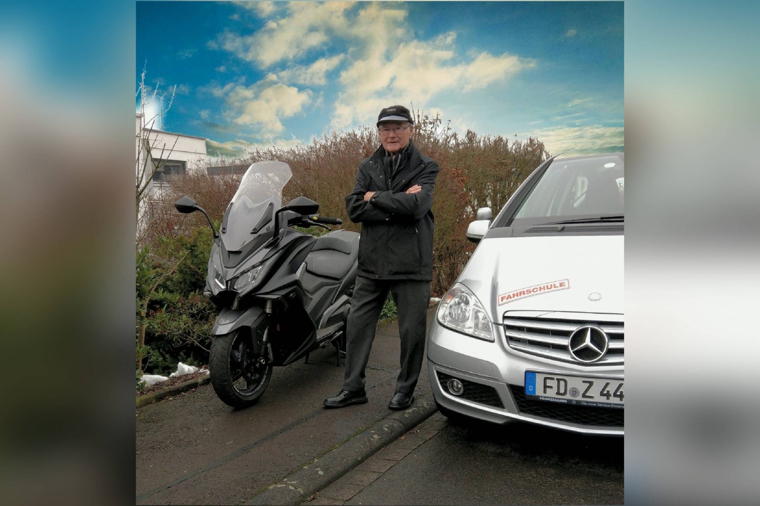 Der 87-jährige Fahrlehrer Johann Zackl beendet seine Karriere