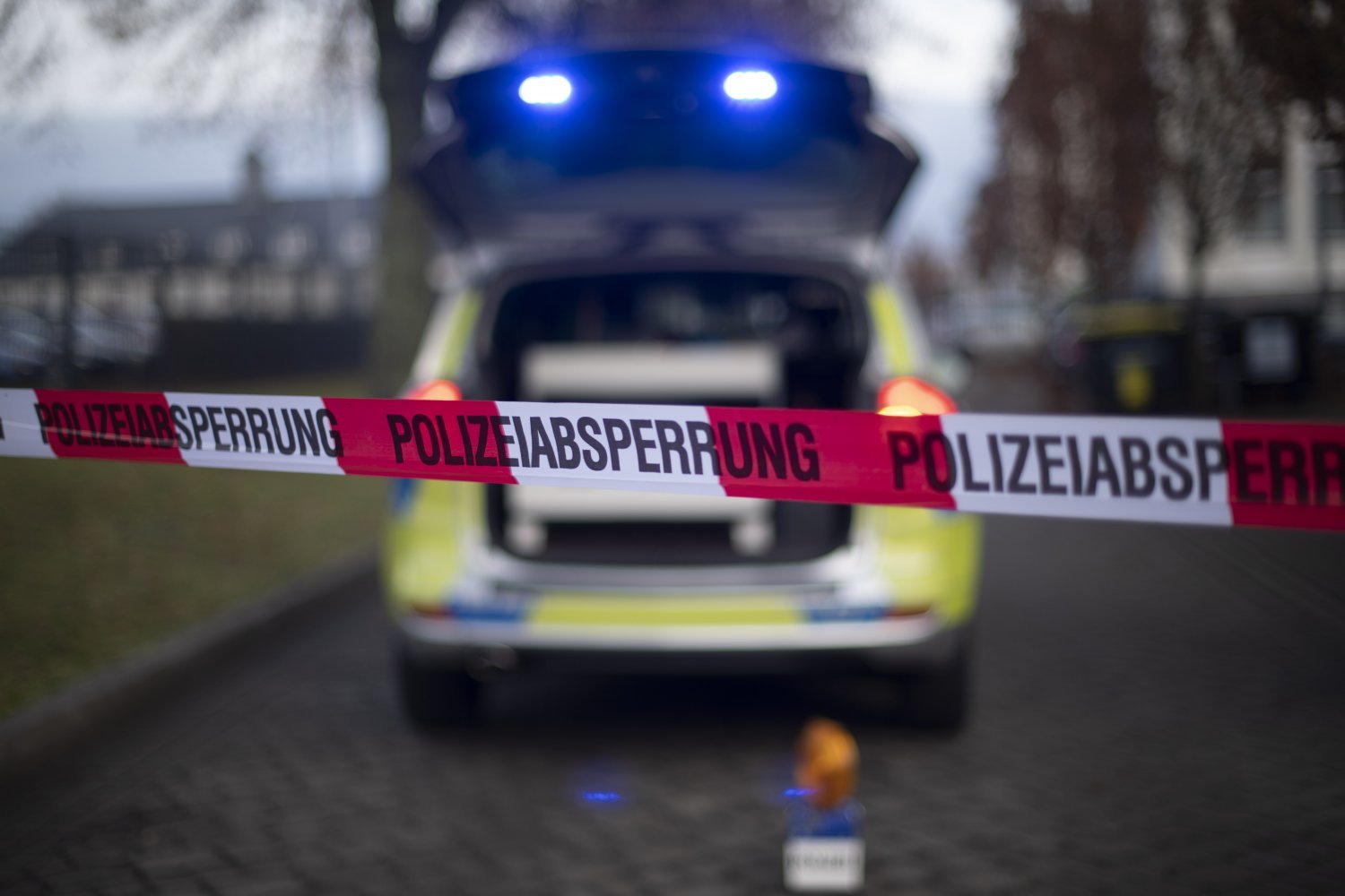 Hinweise gerne an die 06181 100-123.
