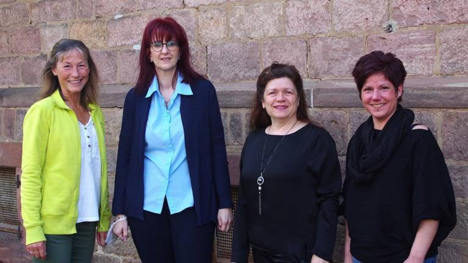 Der Vereinsvorstand (von links): Beisitzerin Astrid Michel, Vorsitzende Beatrix Schmidt-Stieler, stellvertretende Vorsitzende Katrin Klas-Frenzel und Kassiererin Miriam Hanstein. Es fehlt Schriftführer René Teubler. 
