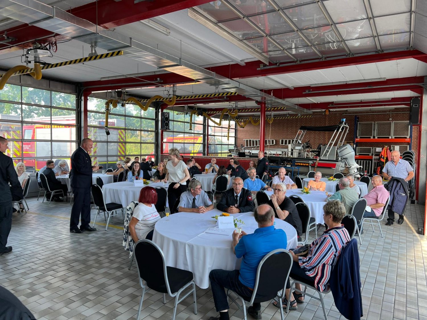 Ehrenabend 2022 der Feuerwehr Großkrotzenburg war gut besucht.