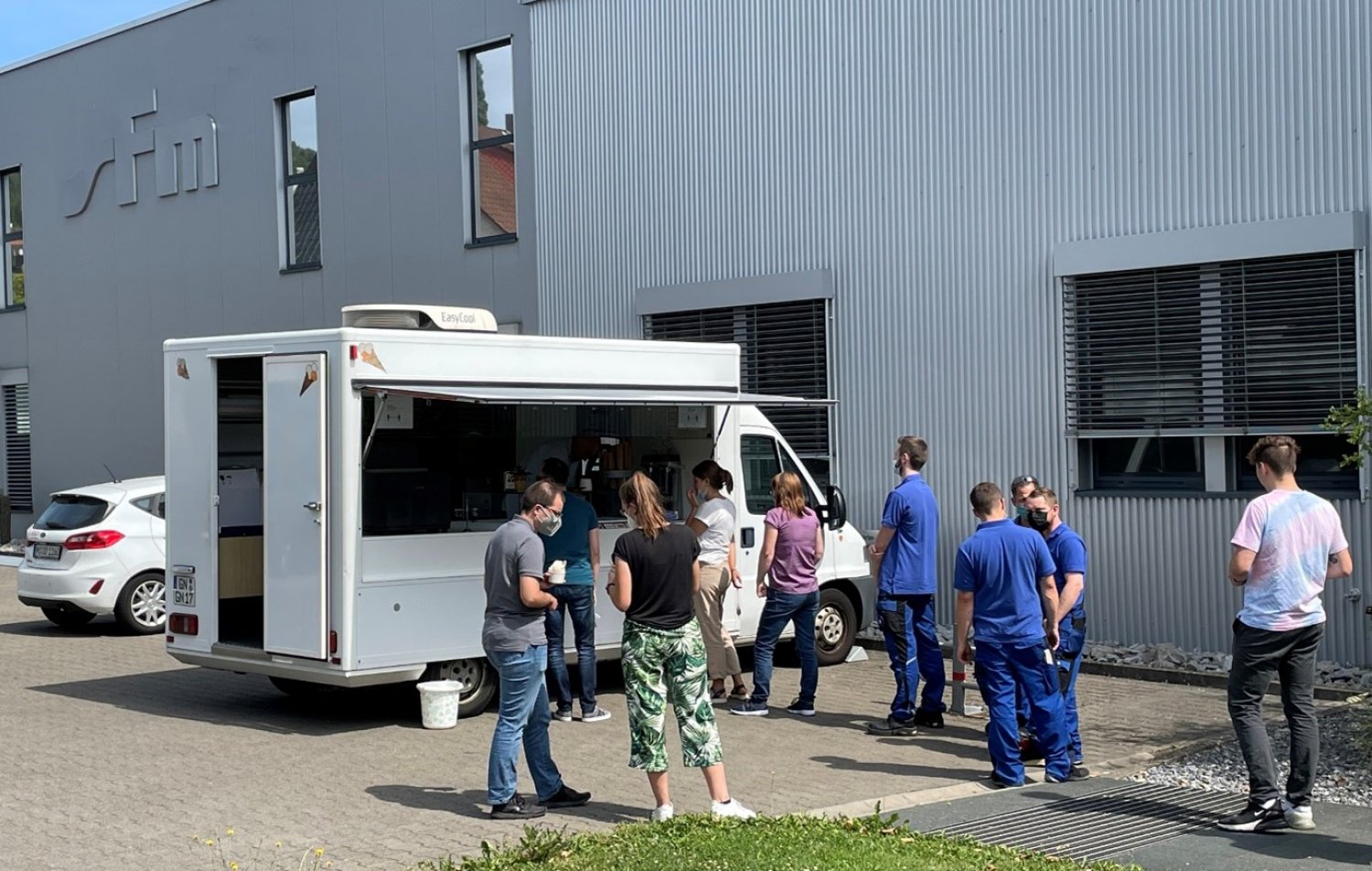 Leckeres Eis gab es für die Mitarbeiter der sim medical devices GmbH kostenlos