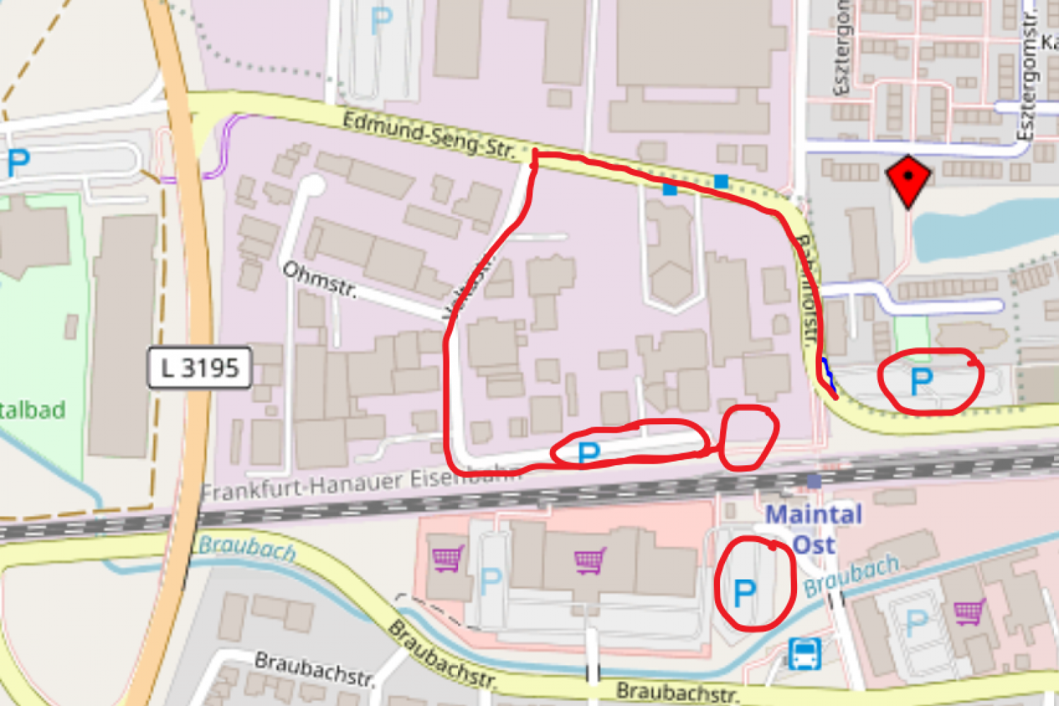 Die Parkflächen in der Max-Planck-Straße sind über die Edmund-Seng-Straße erreichbar.