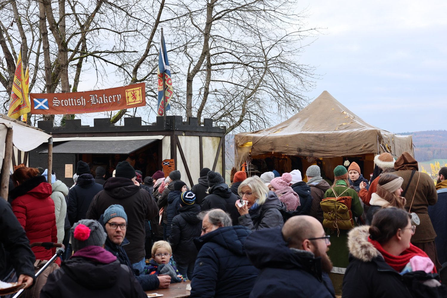 Es weihnachtet - auch auf der Ronneburg.