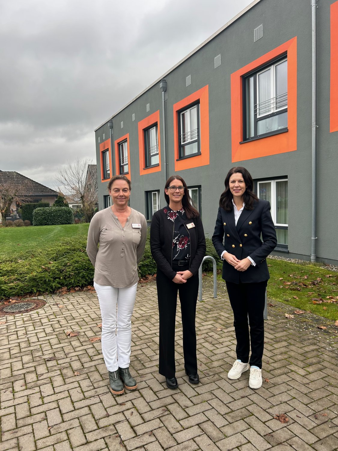 Heike Haase, Petra Bien und Katja Leikert.