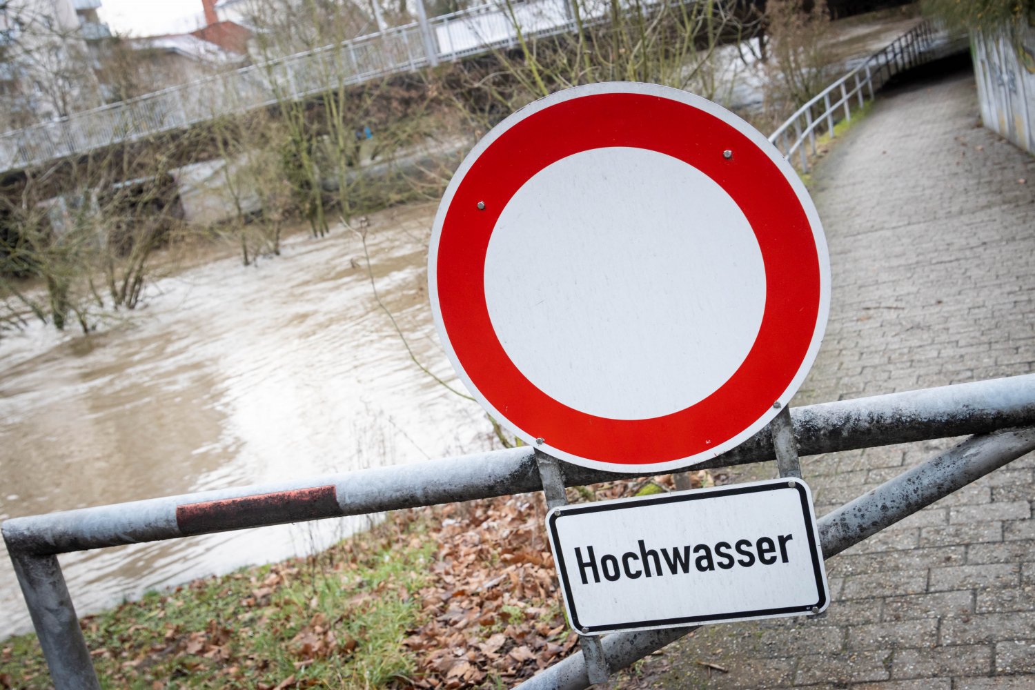 Das Regierungspräsidium (RP) Darmstadt hat aktuell eine Hochwasserwarnung für den Main-Kinzig-Kreis herausgegeben.