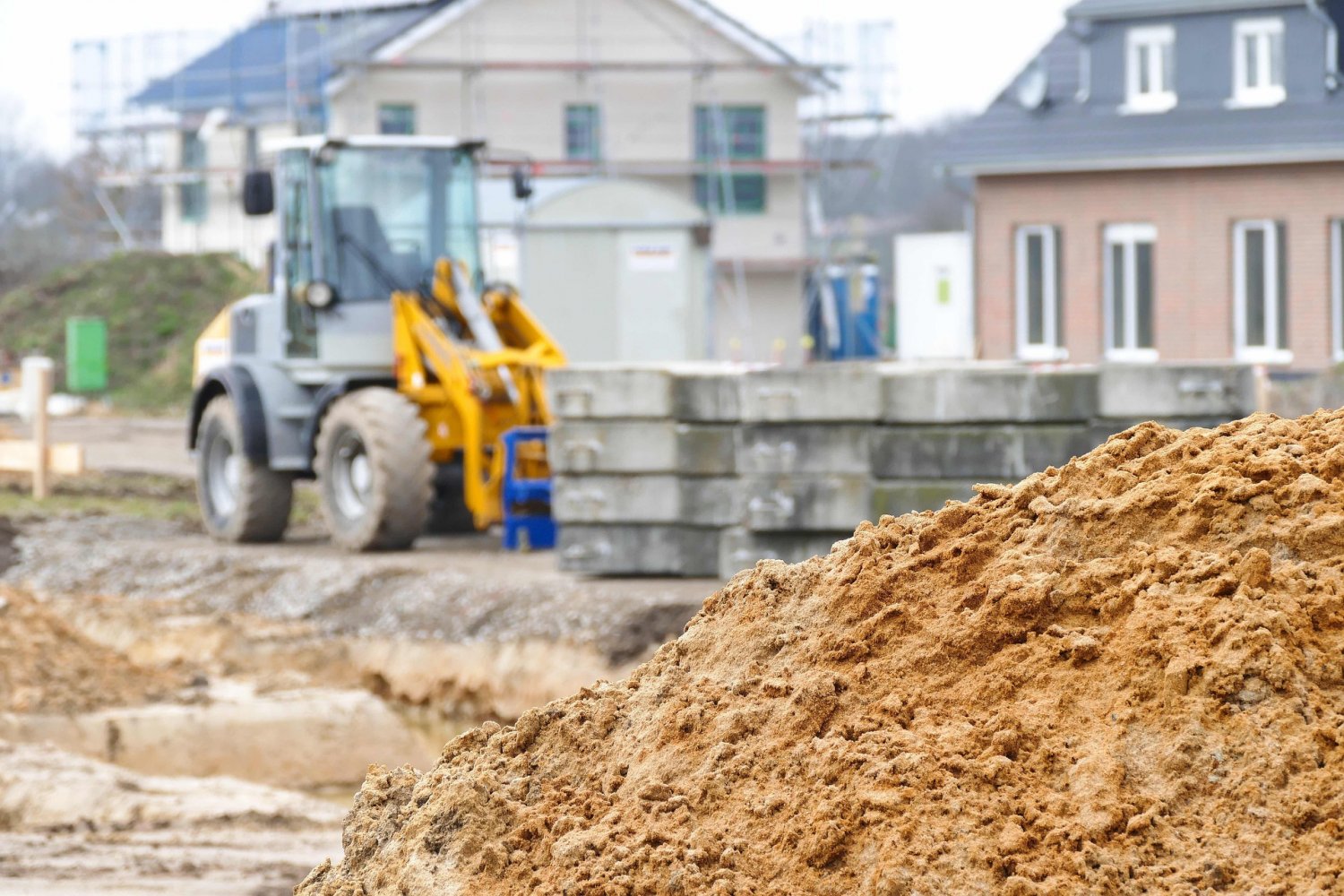 Rund 120 neue Wohnungen und Reihenhäuser sollen im Hanauer Stadtteil Steinheim auf einem früheren Gewerbegrundstück entstehen.