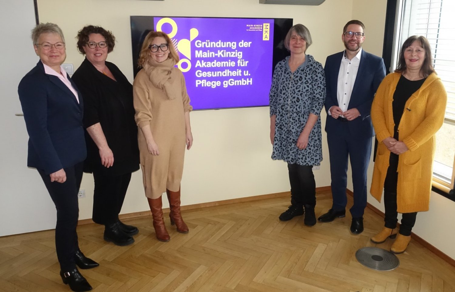 Das Team hinter der Main-Kinzig Akademie für Gesundheit und Pflege GmbH, die zum 1. Januar 2023 gegründet wurde. 