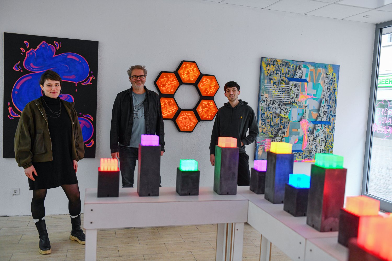 Leonie Ogroske, Joerg Obenauer und Luis Kannengießer bestreiten die erste Ausstellung mit dem Titel FILL IN im neuen Tacheles OffSpaces an der Salzstraße.