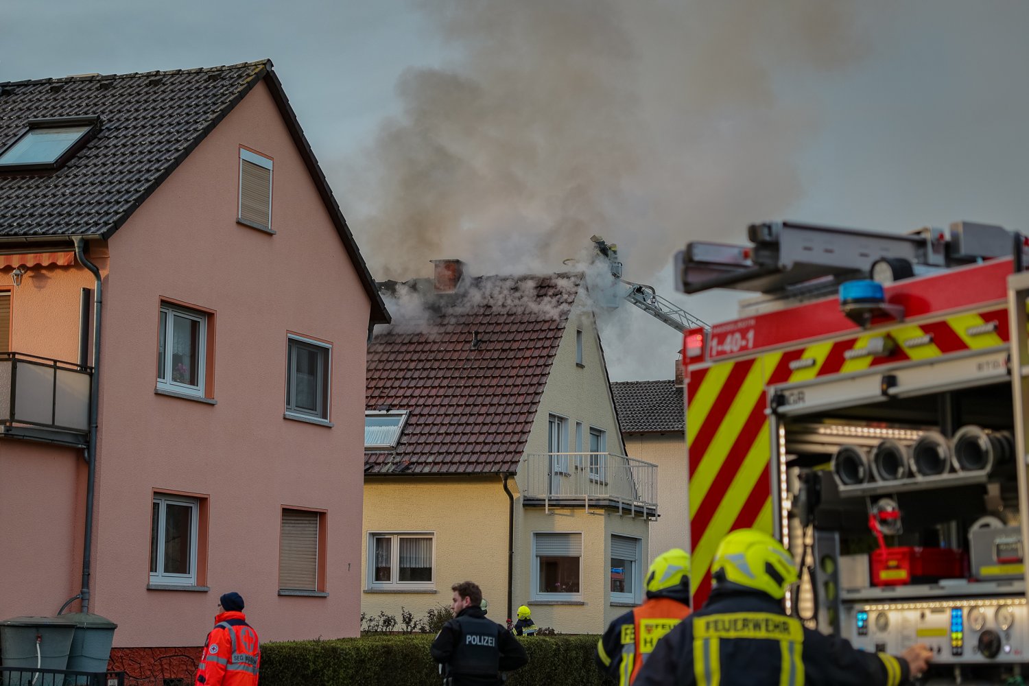 Hasselroth: Vollbrand eines Dachstuhls in Niedermittlau