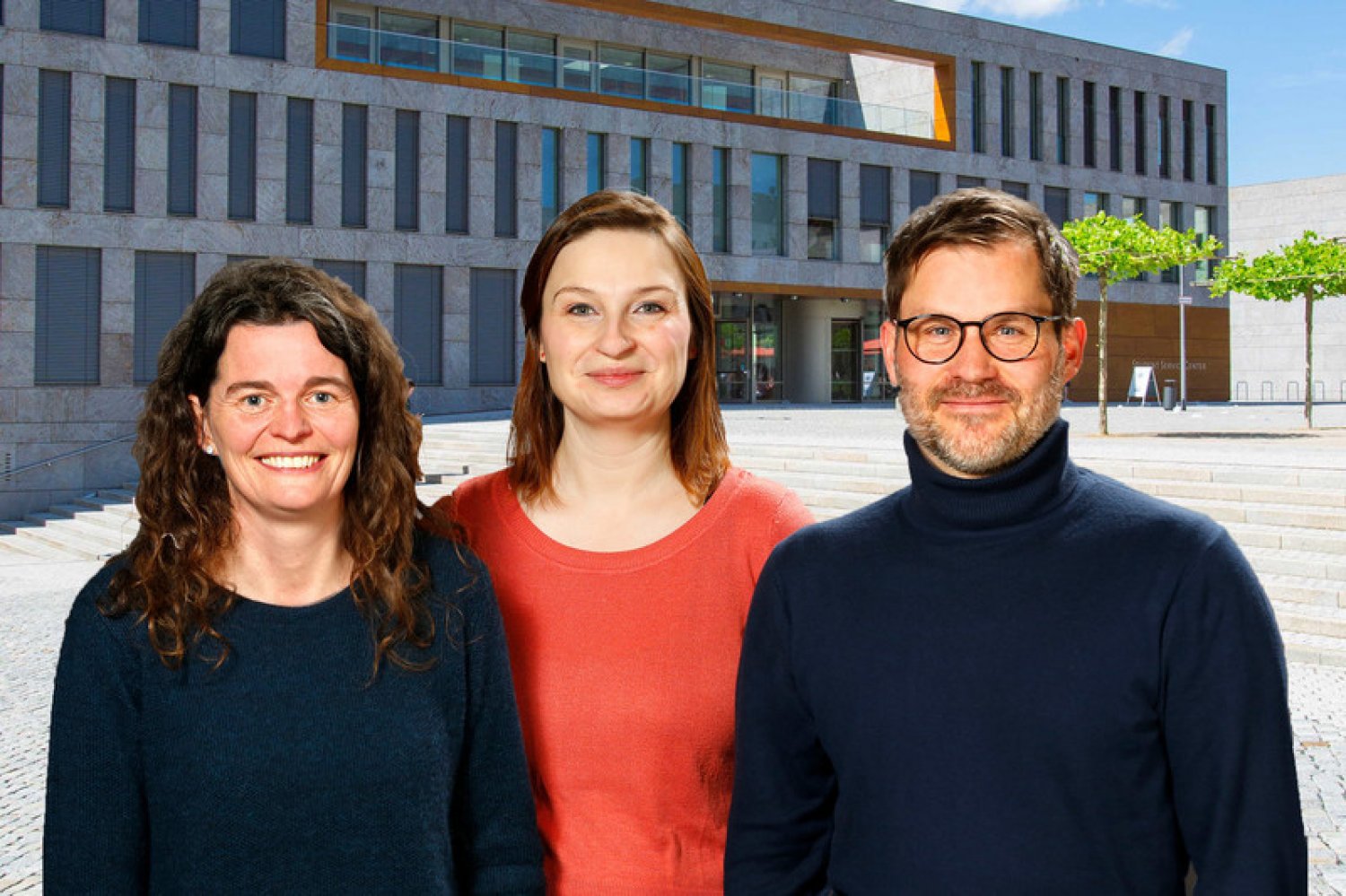 Die Studienberater*innen der Hochschule Fulda (v.l.): Anne Leßmann, Susan Gamper und Tim Feldermann beraten Studieninteressierte und Studierende bei Fragen rund um das Studium. Foto: Hochschule Fulda 