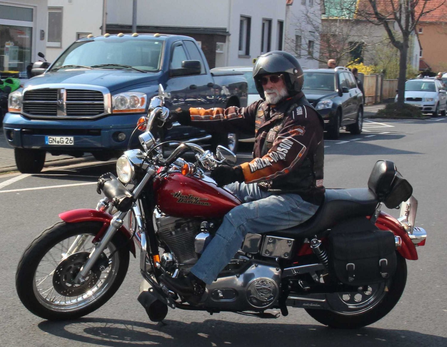Der ACE erklärt, welche Verkehrsregeln Biker kennen müssen.