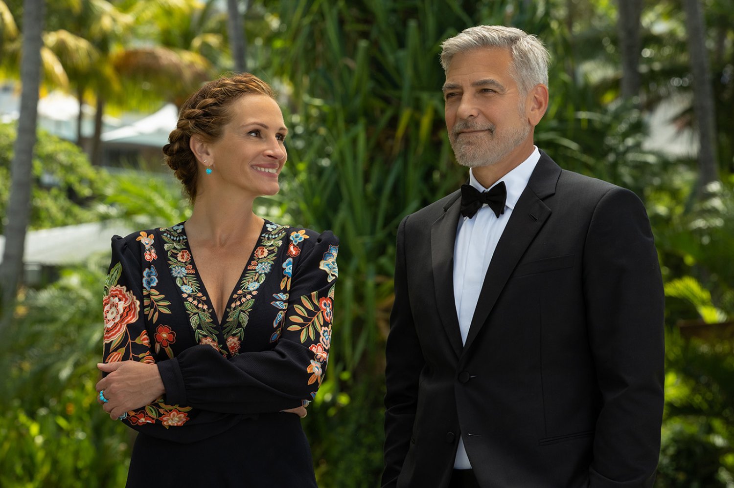 Julia Roberts und George Clooney begeistern mit Schauspielfreunde, Wortwitz und großartiger Chemie.