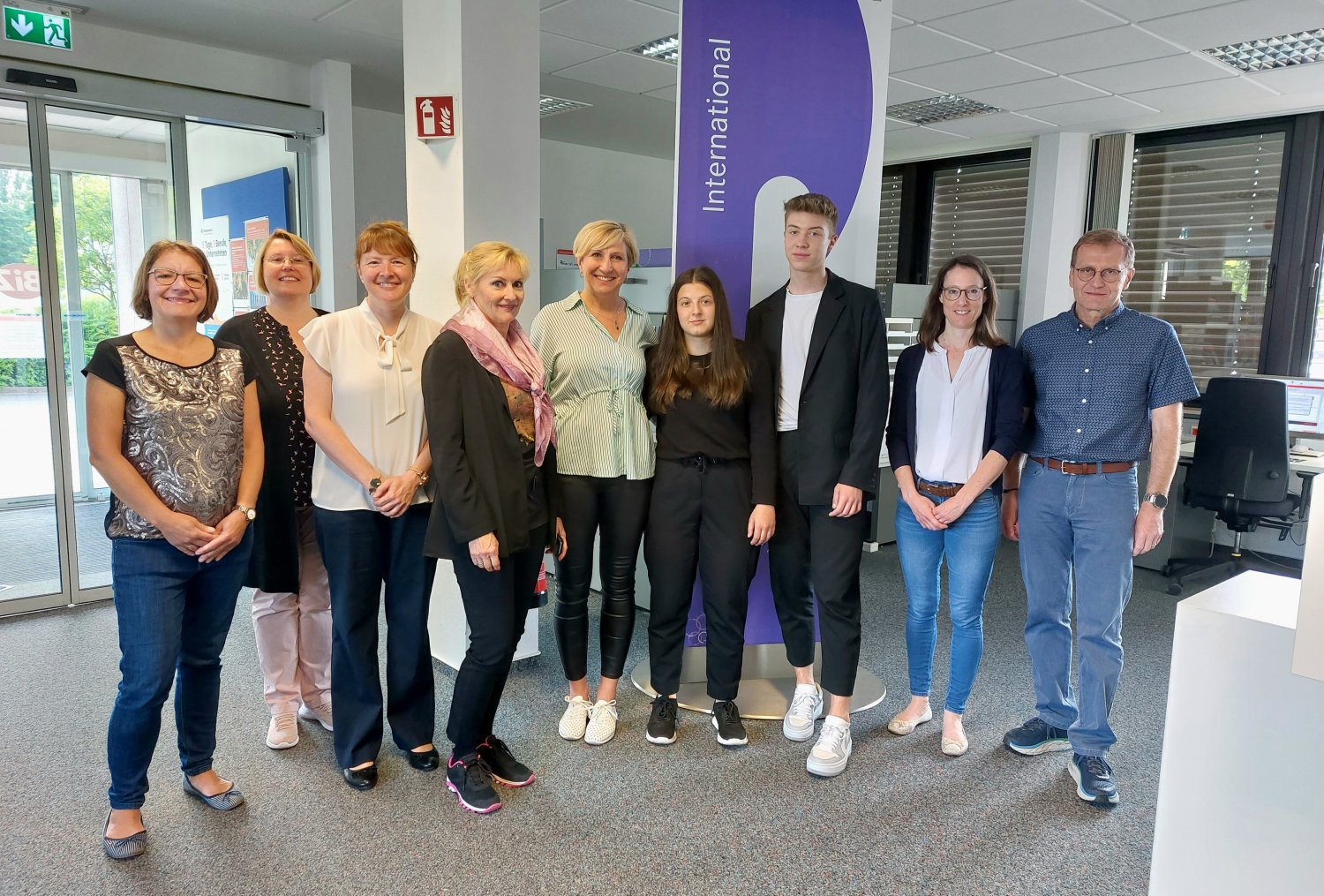 v.l.n.r.: Katja Wecke, Regina Bethke, Sonja Nachtmann, Helga Wickenhöfer, Marta Michalakova, Eliska Hrabovska (Praktikantin), Rostislav Pencik (Praktikant), Maike Janneck und Martin Tobias .
